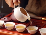 Câu chuyện “7 phần trà, 8 phần rượu, 3 khấu đầu” trong trà đạo